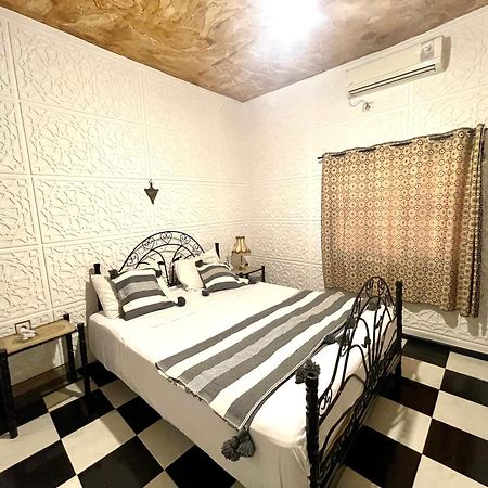 La Maison Traditionnelle Hotel Et Guesthouse Tafraout Bagian luar foto